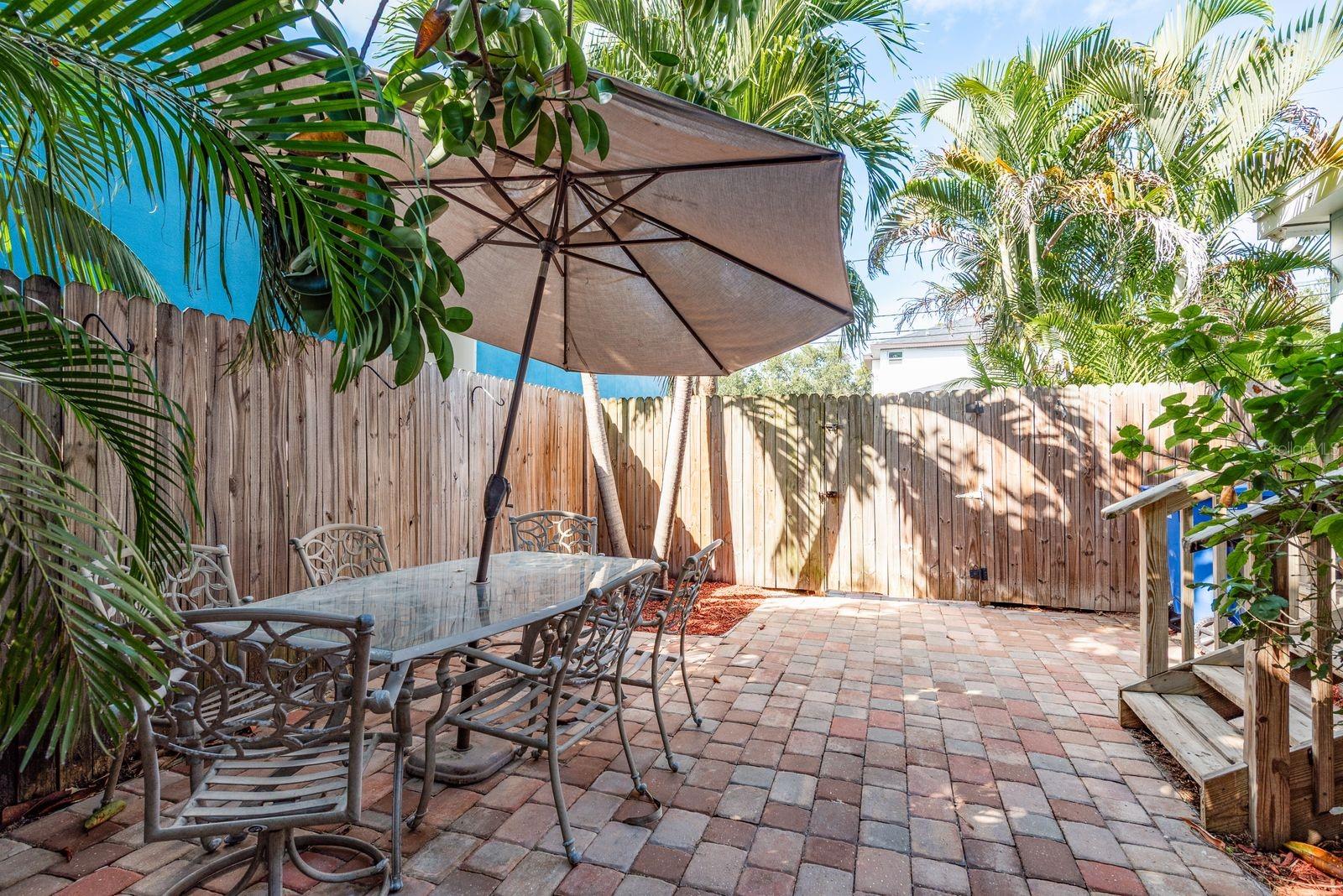 Image 28 of 30 For 1525 38th Avenue N