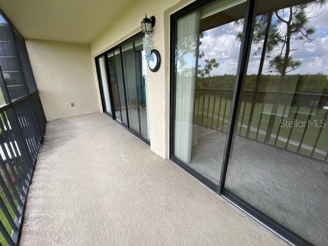 Image 24 of 28 For 3300 Cove Cay Drive 4f