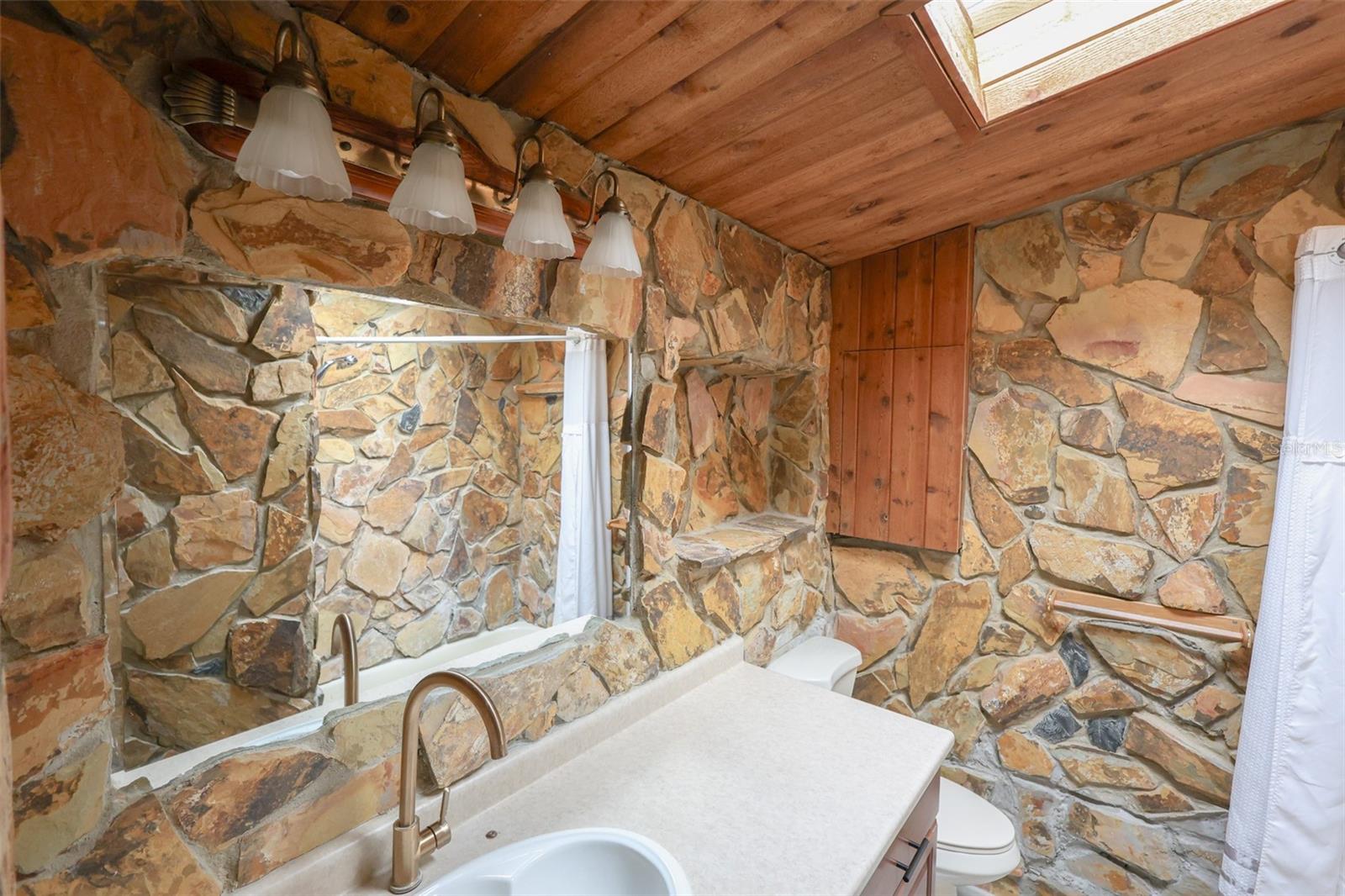 Image 11 of 19 For 2227 Granger Drive