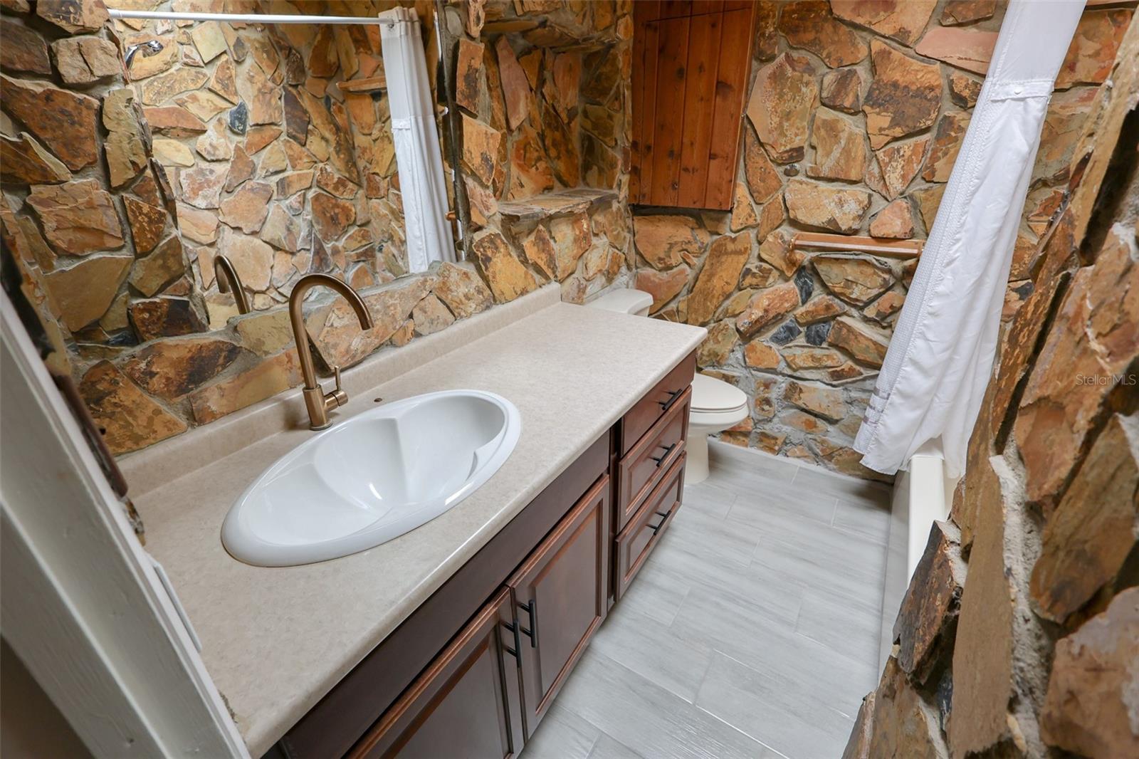 Image 12 of 19 For 2227 Granger Drive