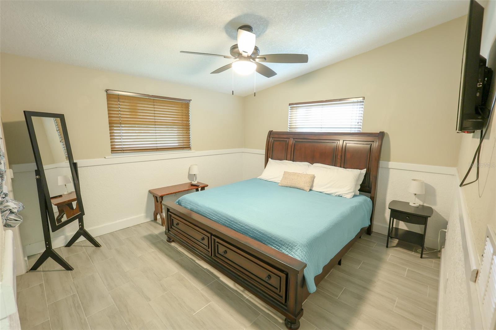 Image 17 of 19 For 2227 Granger Drive
