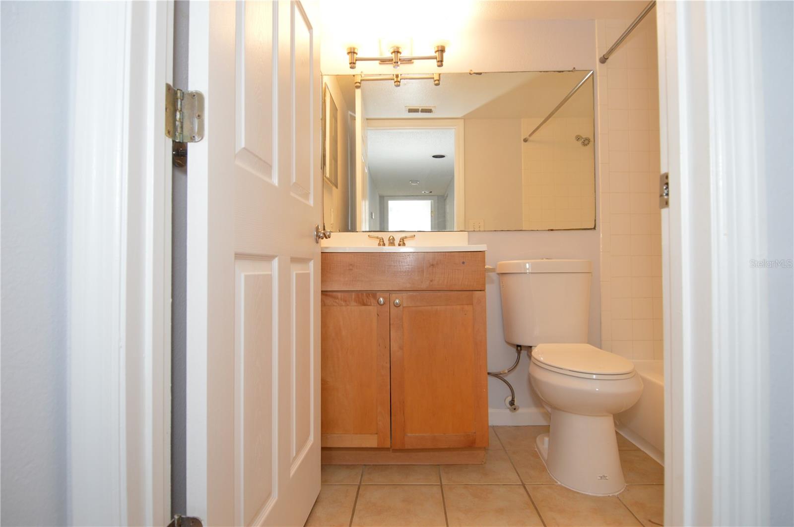 Image 32 of 90 For 2500 Winding Creek Boulevard F302