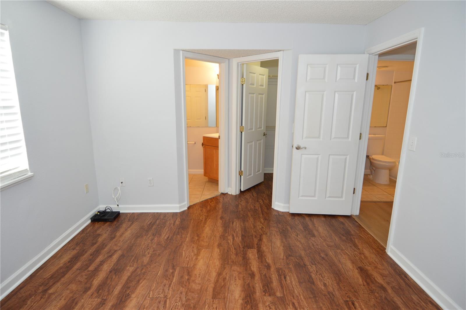 Image 47 of 90 For 2500 Winding Creek Boulevard F302