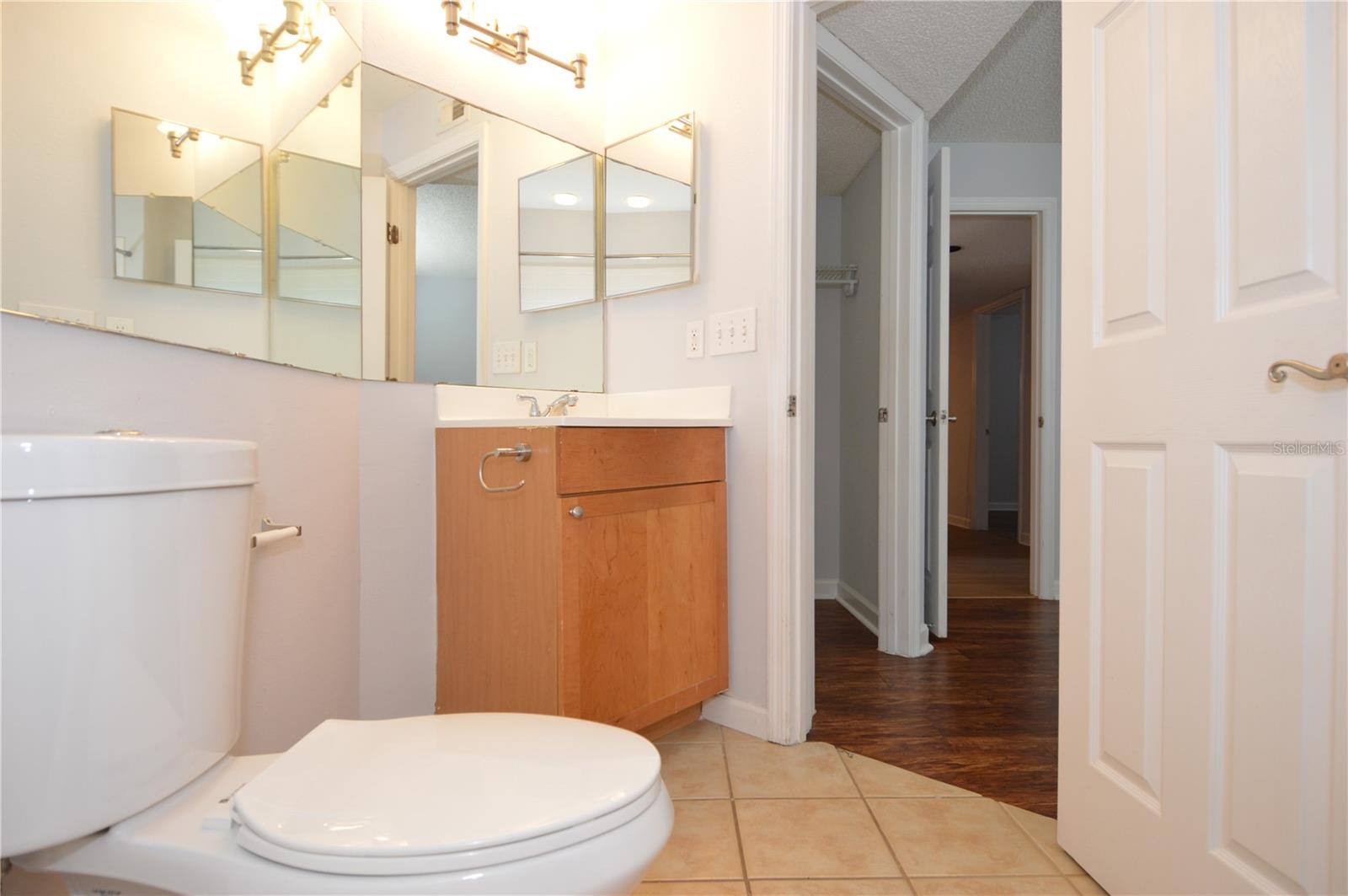 Image 52 of 90 For 2500 Winding Creek Boulevard F302