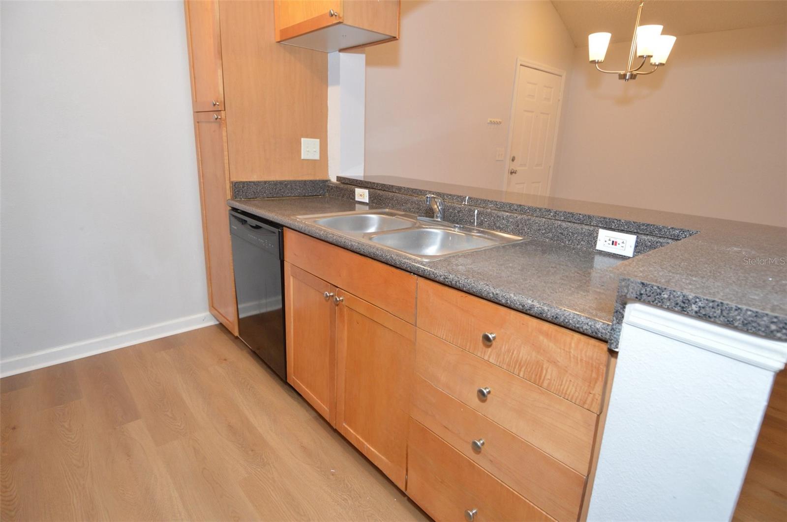 Image 9 of 90 For 2500 Winding Creek Boulevard F302