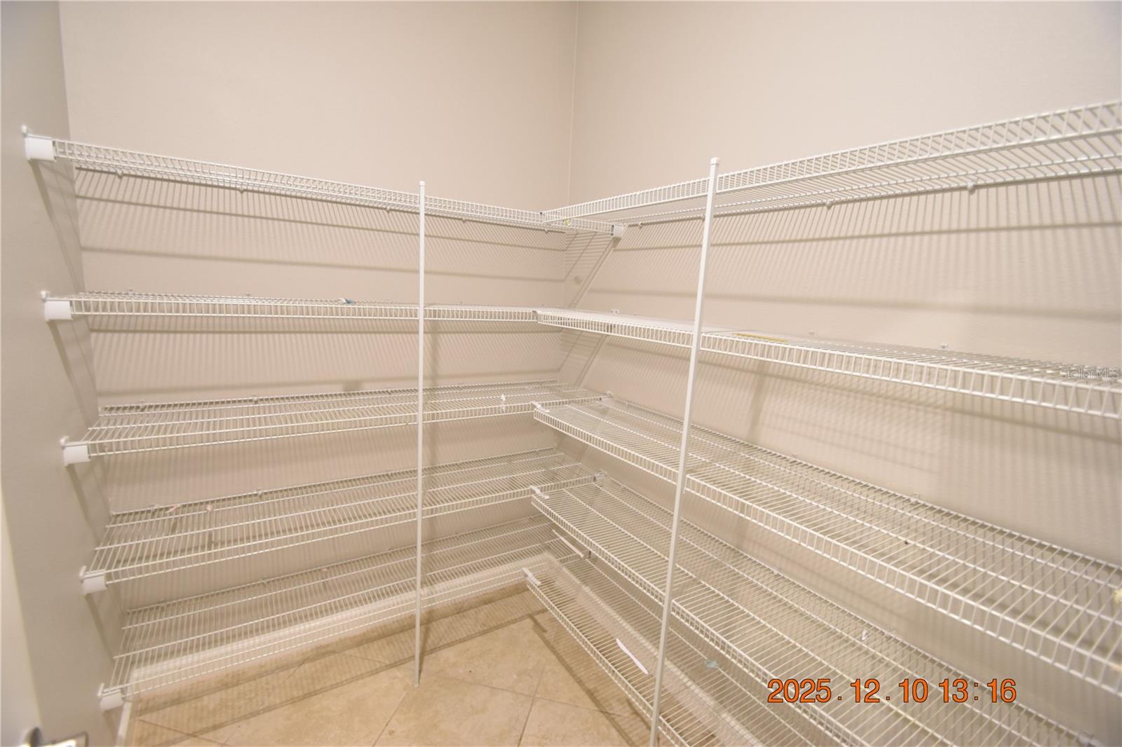 Image 32 of 84 For 14051 Tropical Kingbird Way