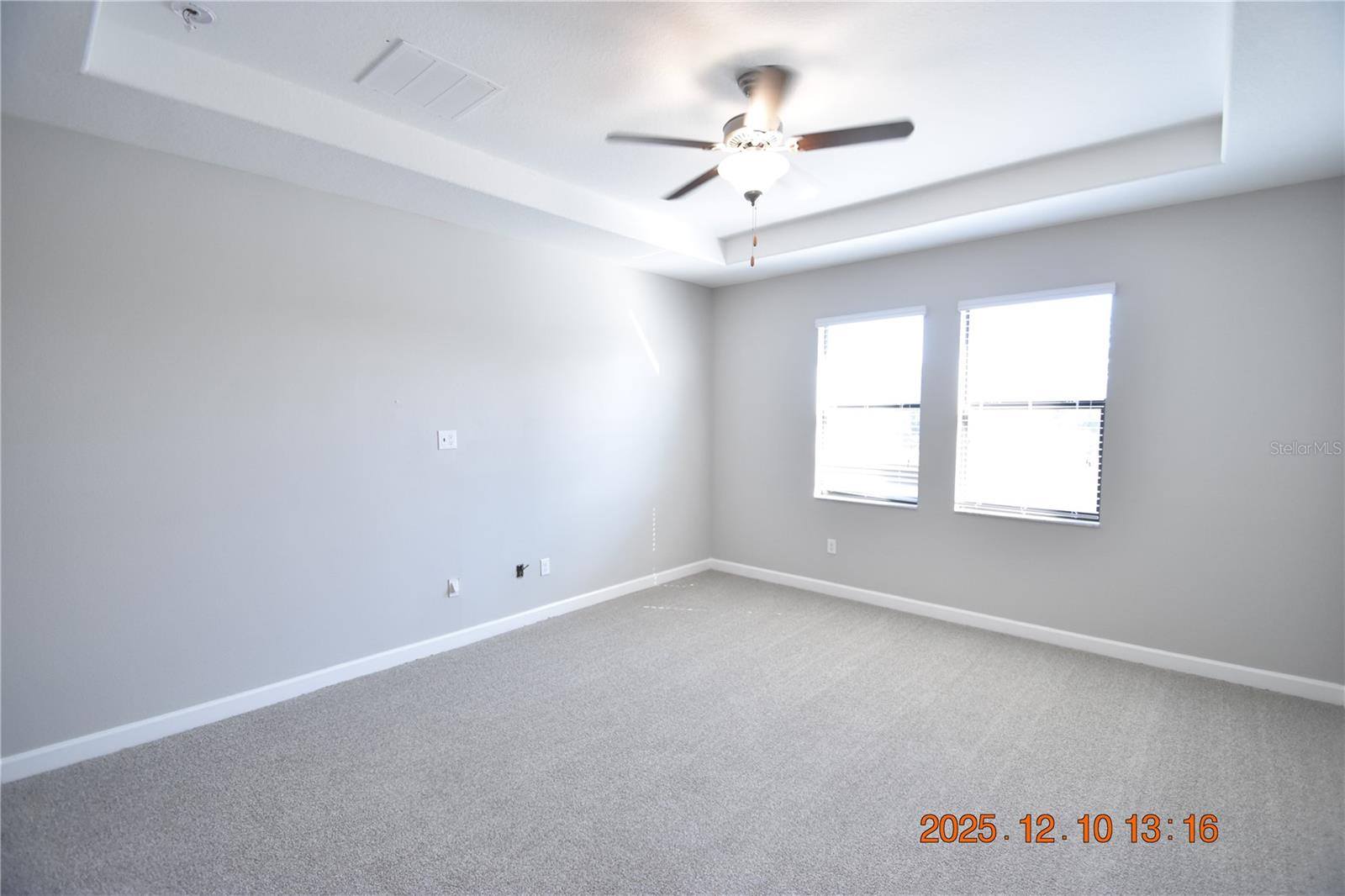 Image 36 of 84 For 14051 Tropical Kingbird Way