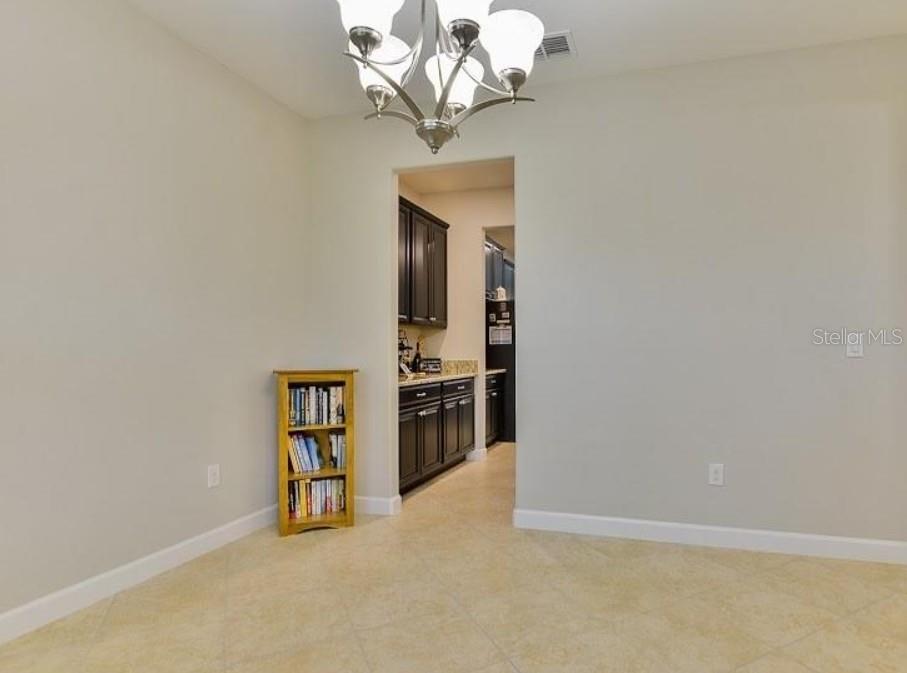 Image 4 of 28 For 14051 Tropical Kingbird Way