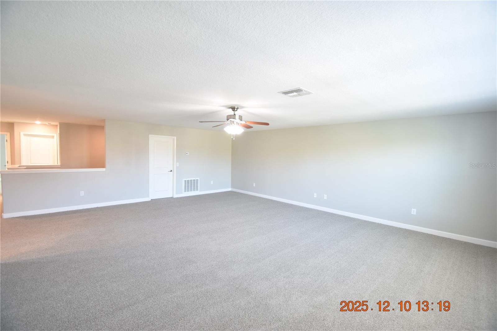 Image 48 of 84 For 14051 Tropical Kingbird Way