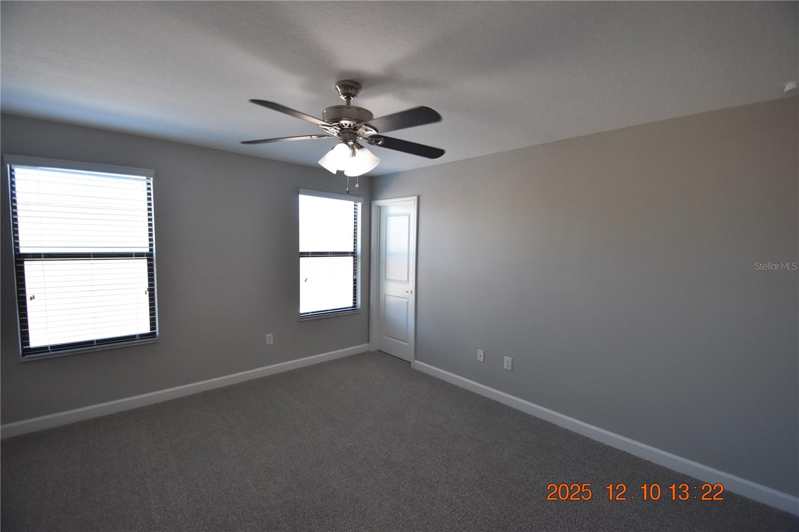 Image 62 of 84 For 14051 Tropical Kingbird Way