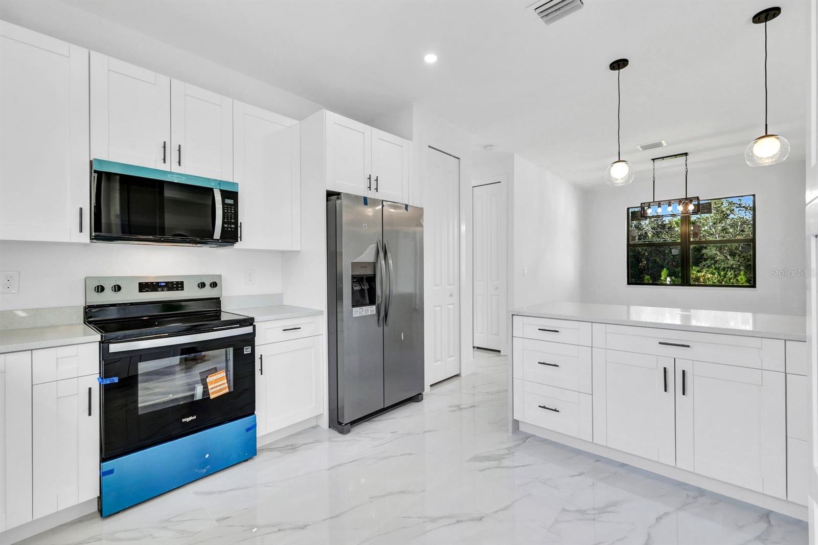 Image 12 of 25 For 2002 10th Street