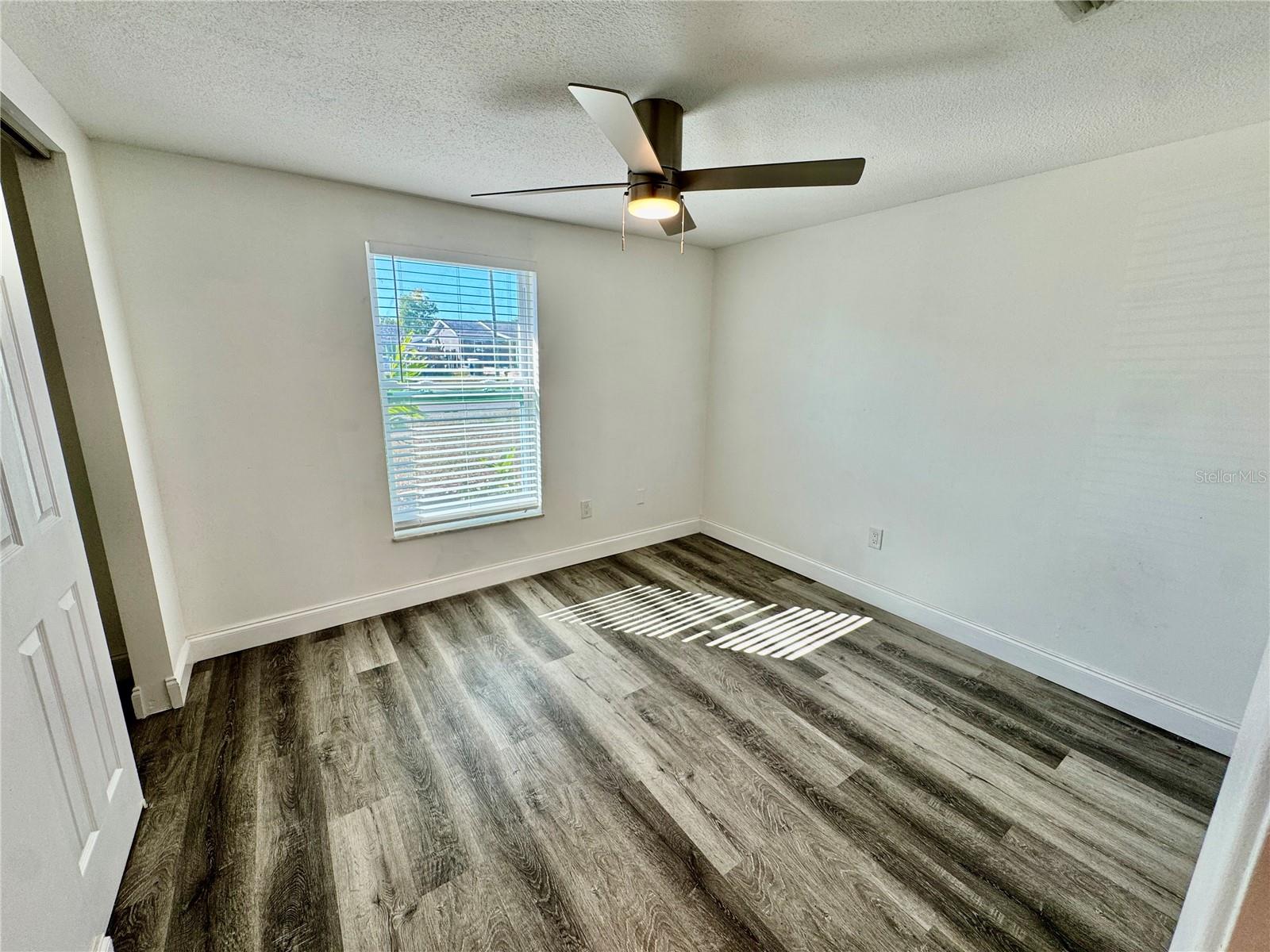 Image 10 of 24 For 1217 Grantwood Avenue