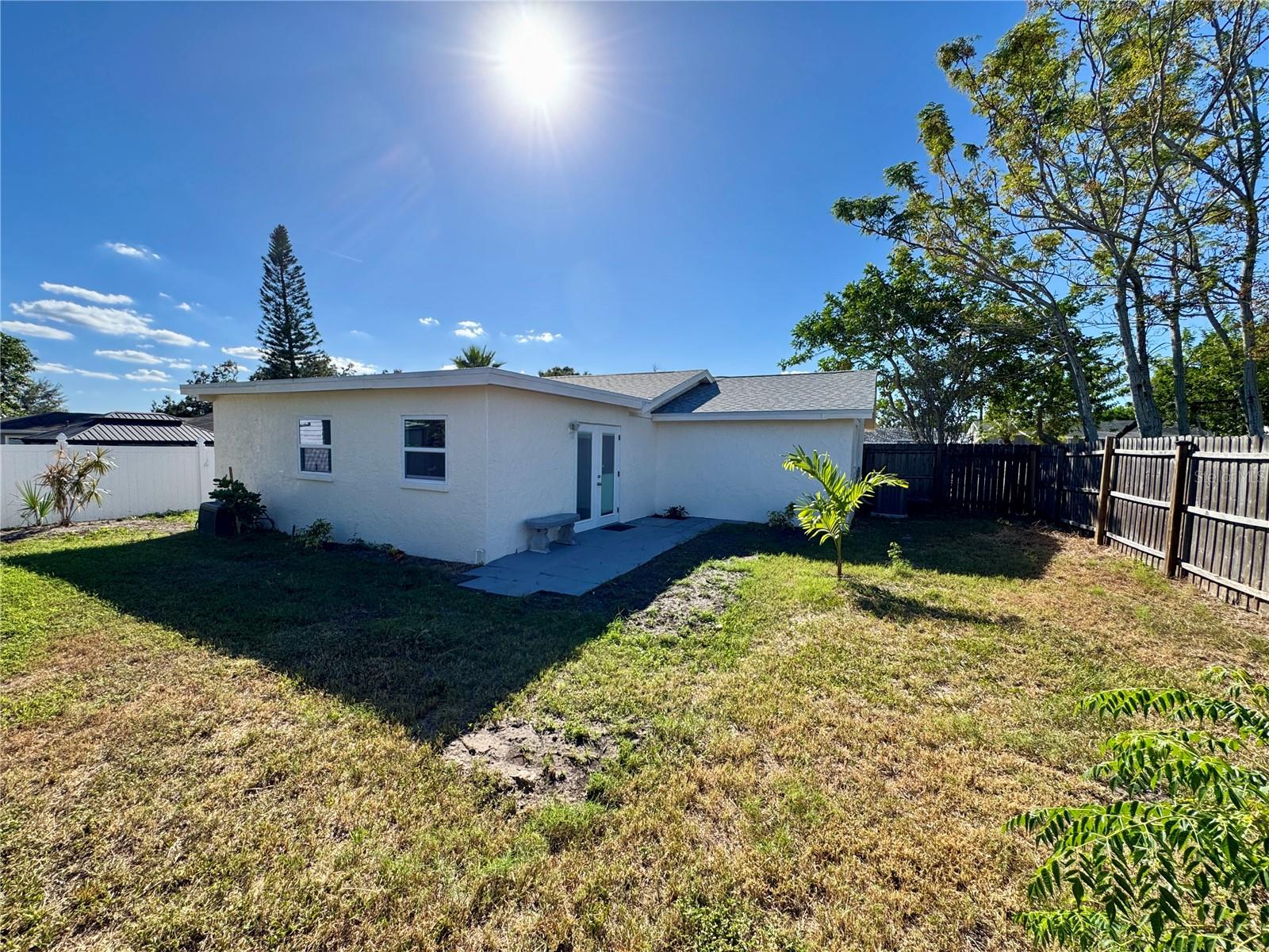 Image 18 of 24 For 1217 Grantwood Avenue