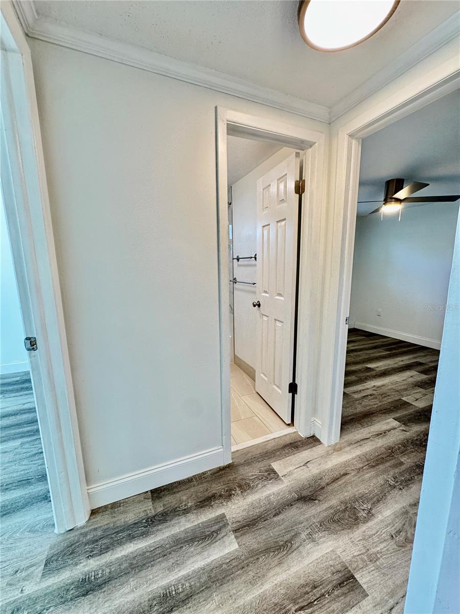 Image 8 of 24 For 1217 Grantwood Avenue