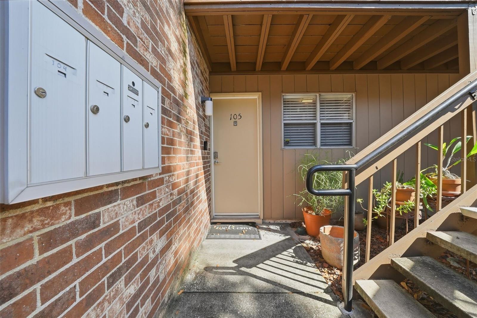 Image 21 of 22 For 10433 Carrollbrook Court 105