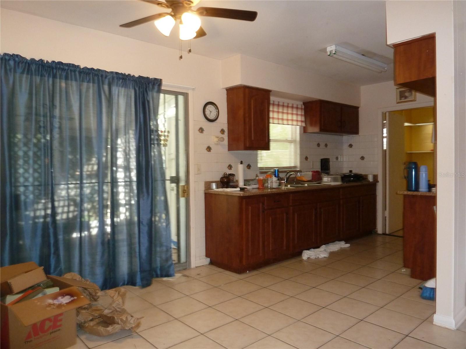 Image 4 of 13 For 7406 Manchester Lane