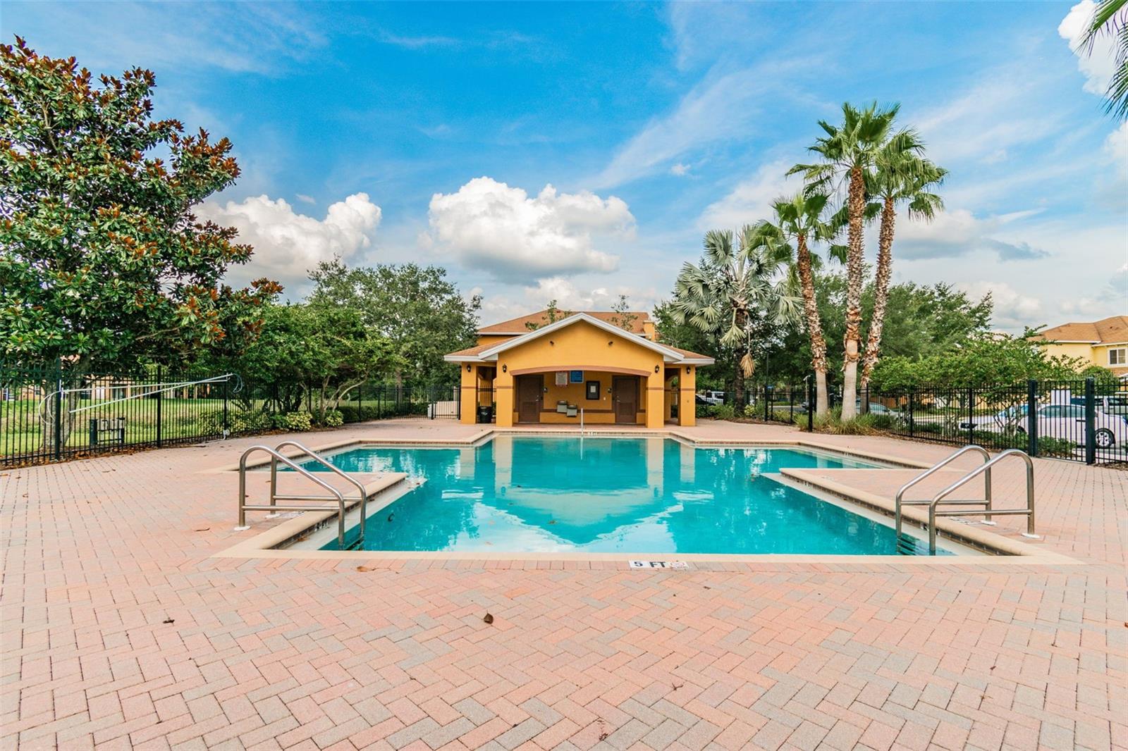 Image 45 of 47 For 10841 Lake Saint Charles Boulevard