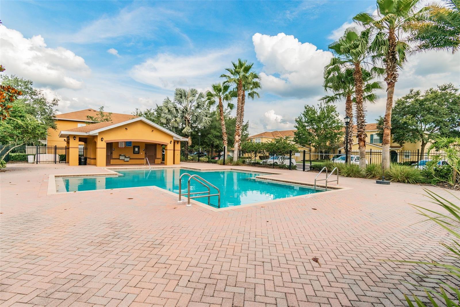 Image 46 of 47 For 10841 Lake Saint Charles Boulevard