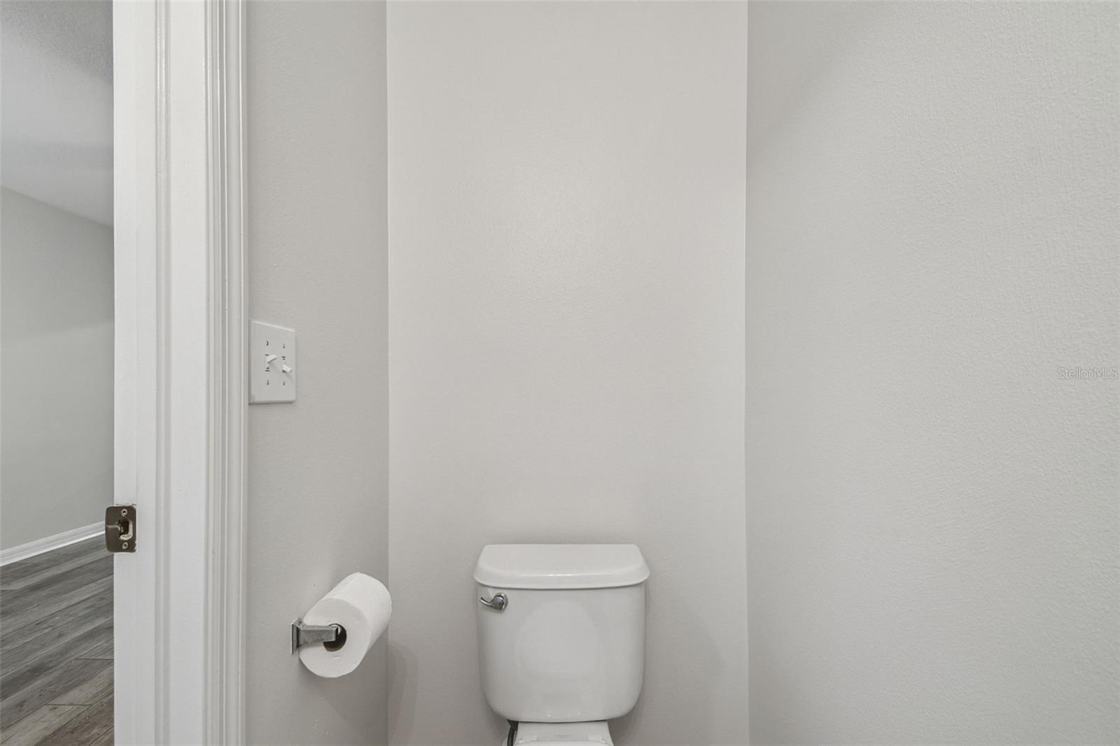 Image 8 of 47 For 10841 Lake Saint Charles Boulevard