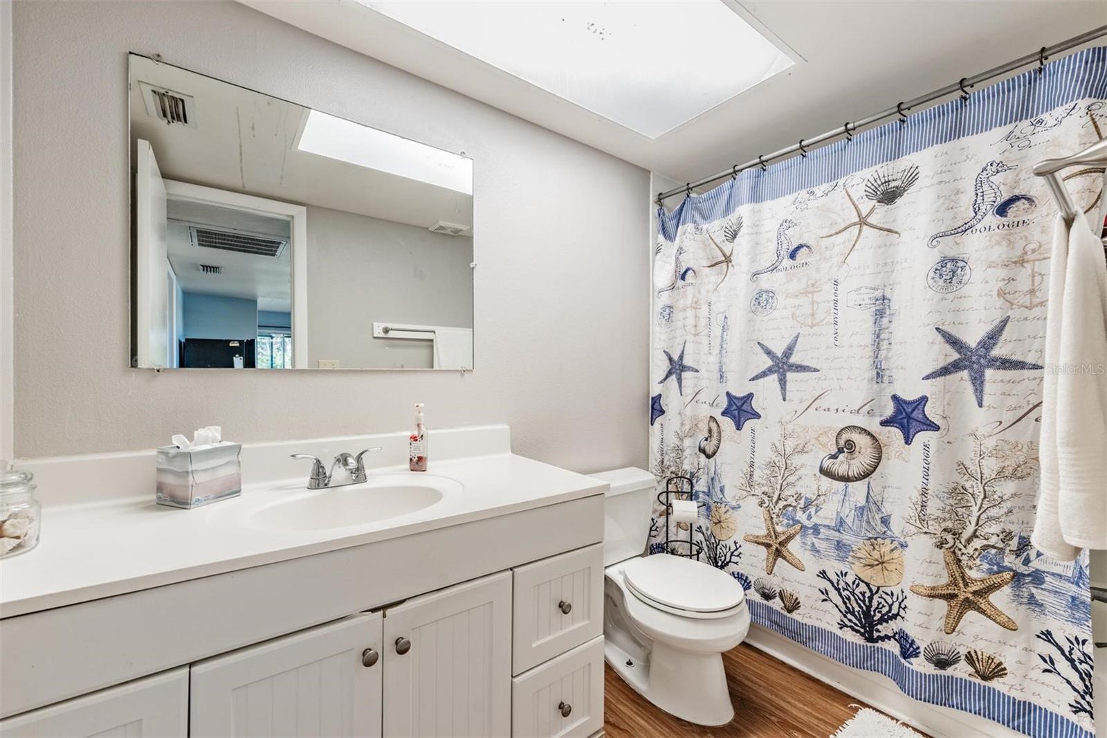 Image 12 of 26 For 208 Canal Street