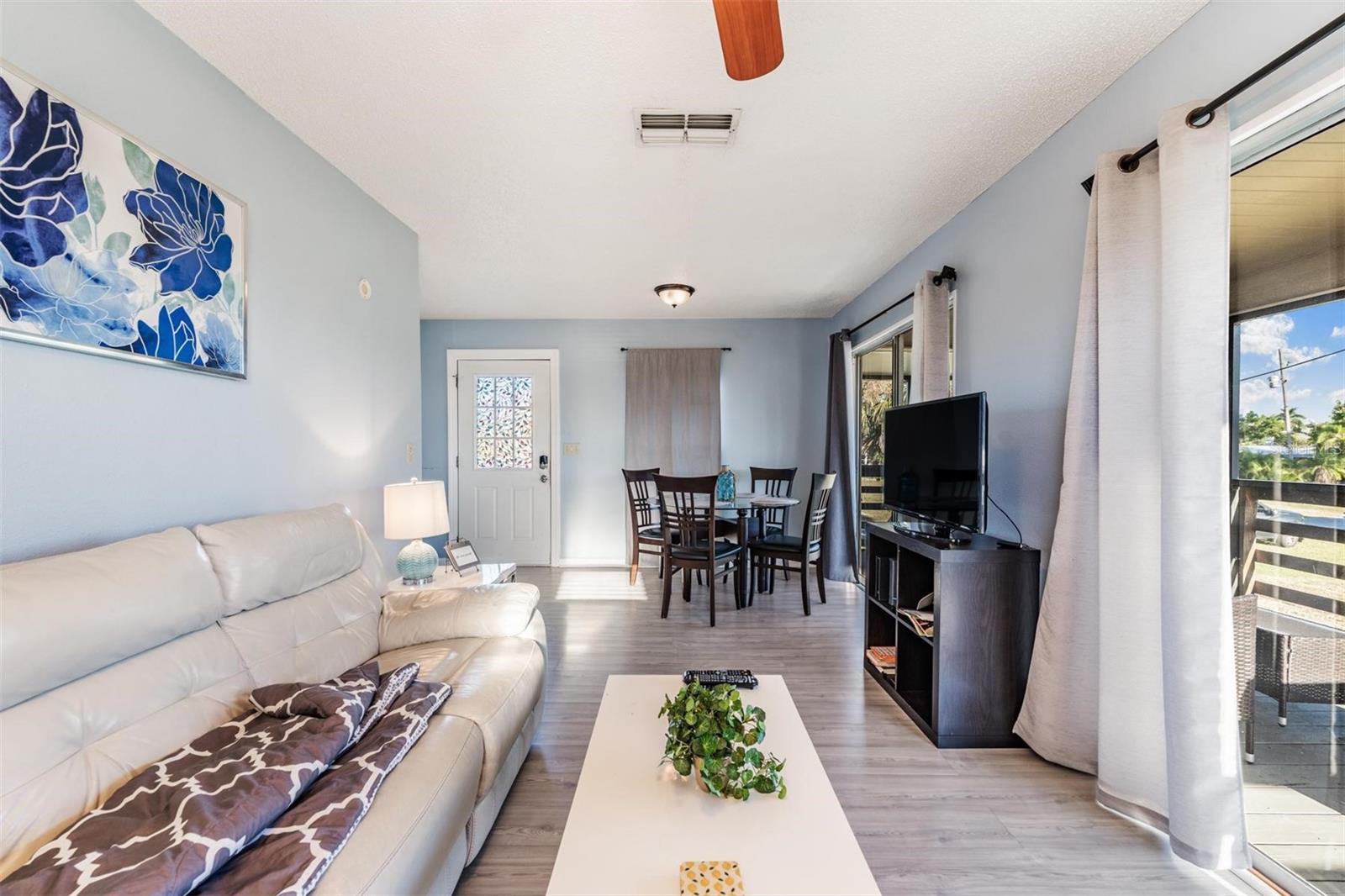 Image 15 of 26 For 208 Canal Street