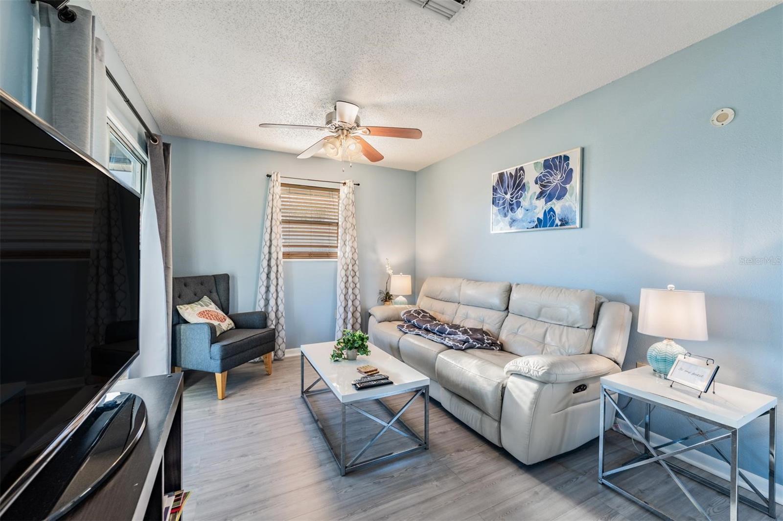 Image 19 of 26 For 208 Canal Street