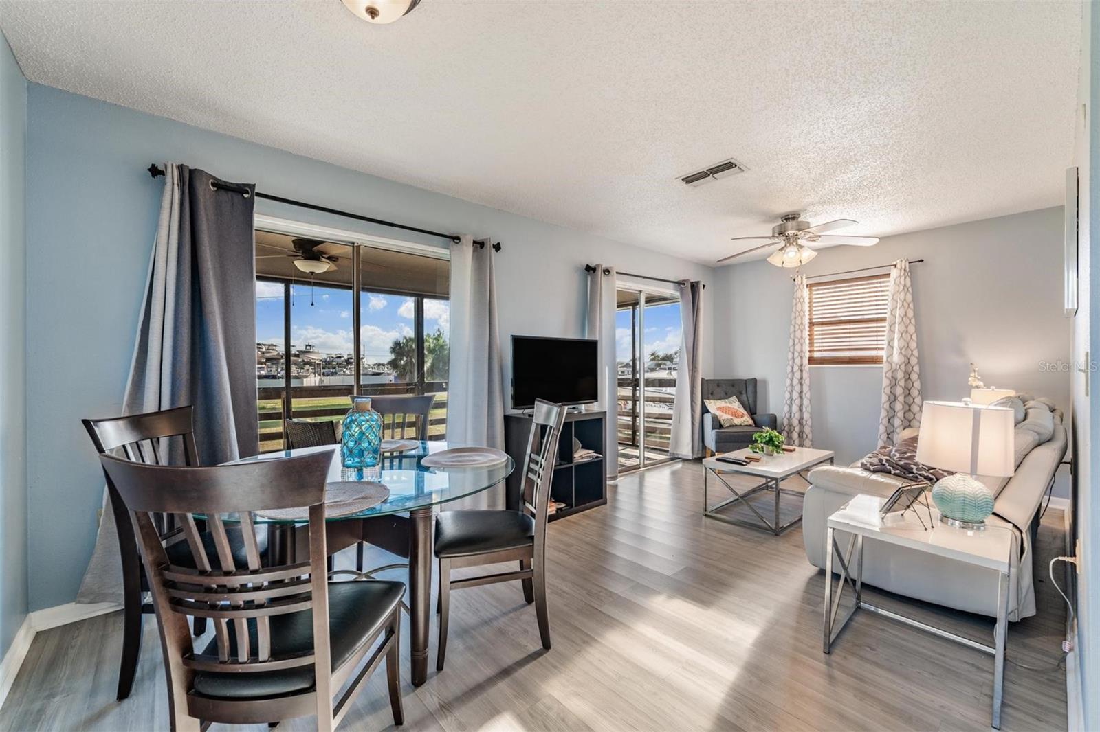 Image 4 of 26 For 208 Canal Street