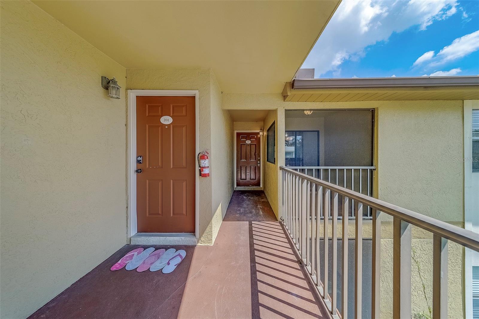 Image 2 of 39 For 10195 Sailwinds Boulevard N 202