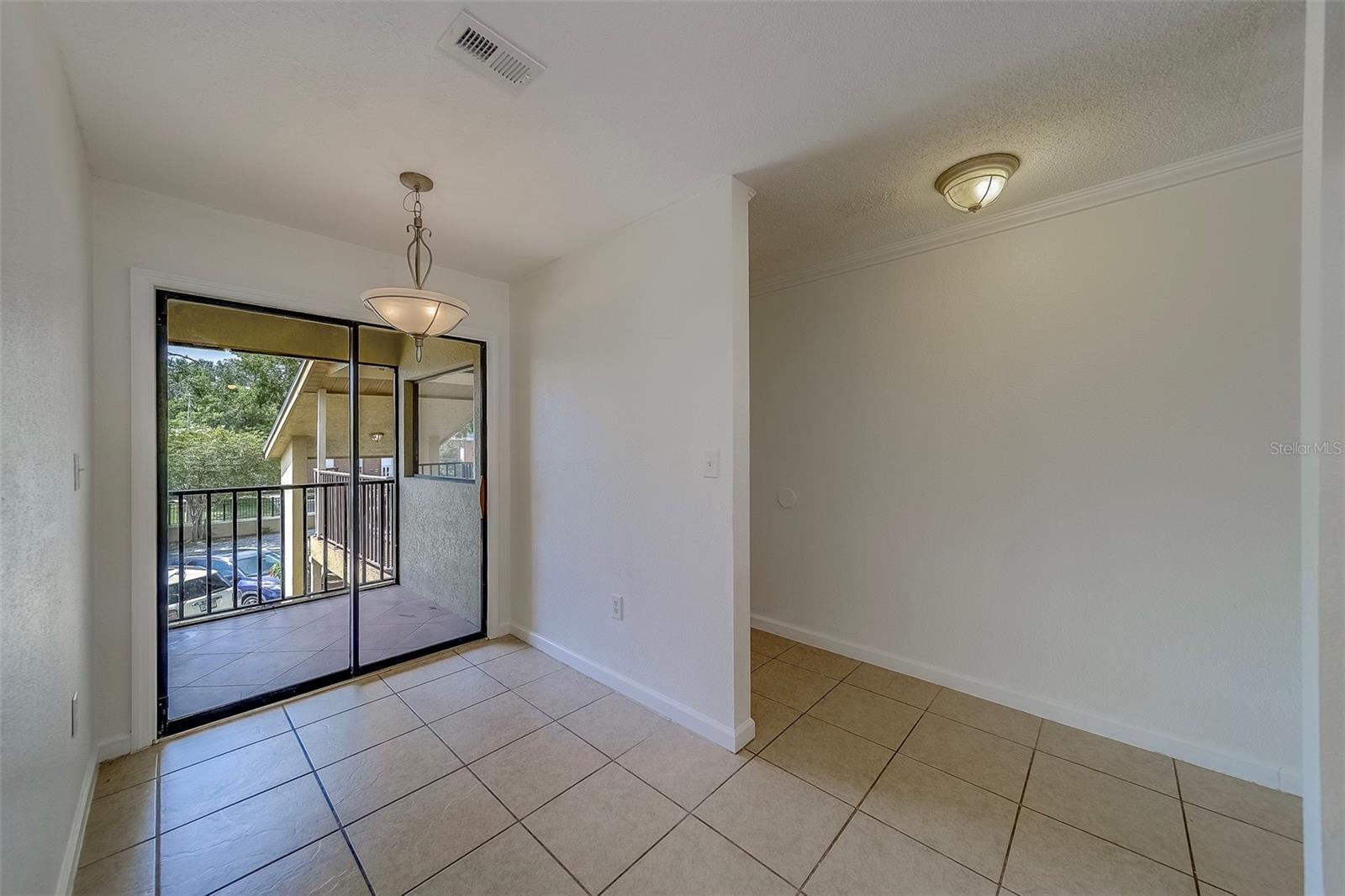 Image 7 of 39 For 10195 Sailwinds Boulevard N 202