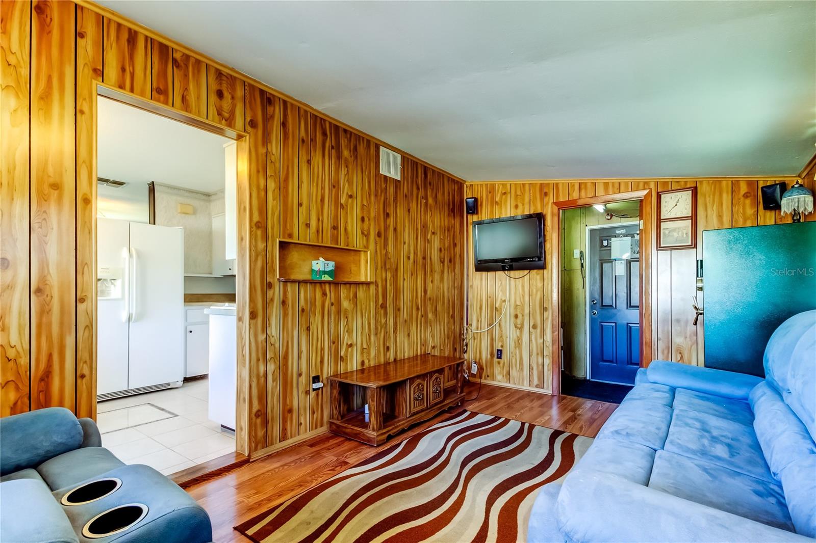 Image 19 of 42 For 4122 36th Avenue N