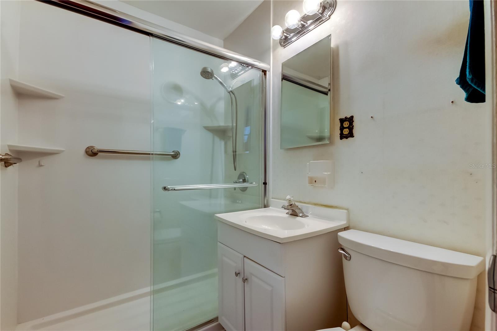 Image 24 of 42 For 4122 36th Avenue N