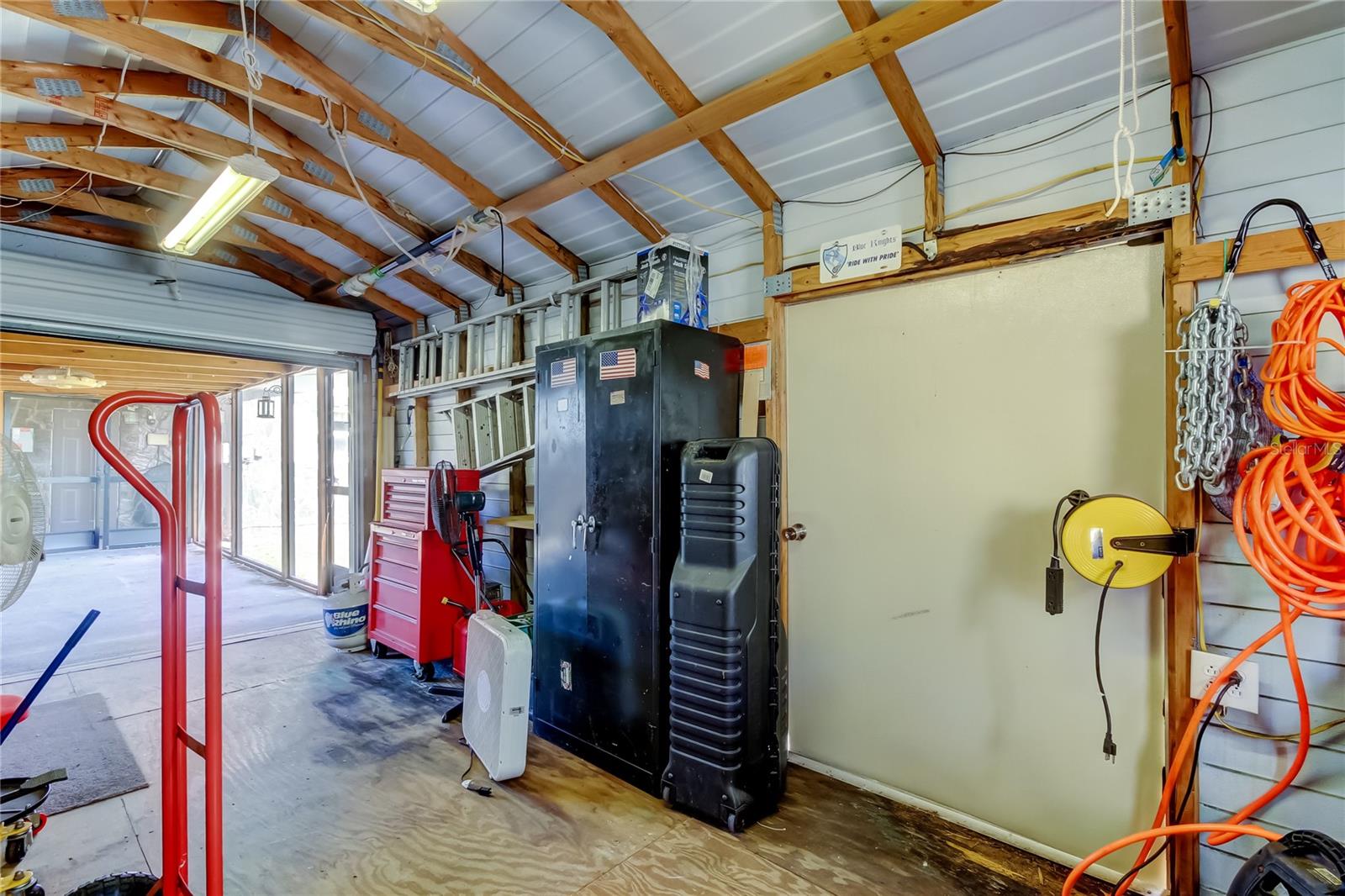 Image 37 of 42 For 4122 36th Avenue N