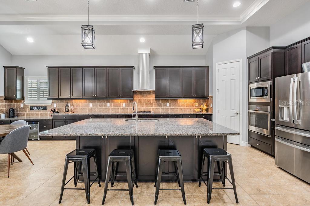 Image 10 of 68 For 19402 Autumn Chase Court