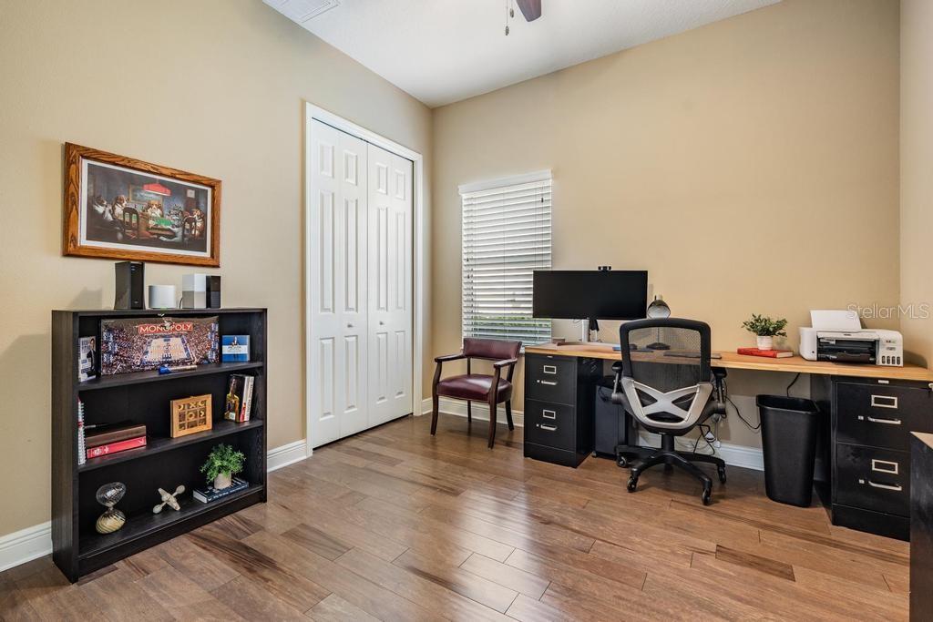 Image 30 of 68 For 19402 Autumn Chase Court