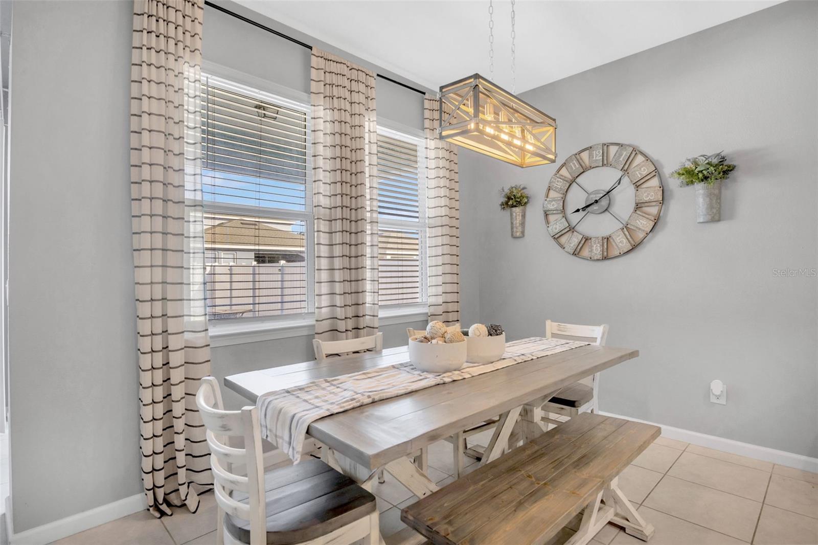 Image 10 of 39 For 8512 Orchard Grass Street