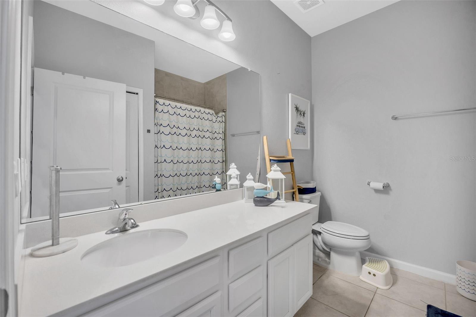 Image 25 of 39 For 8512 Orchard Grass Street