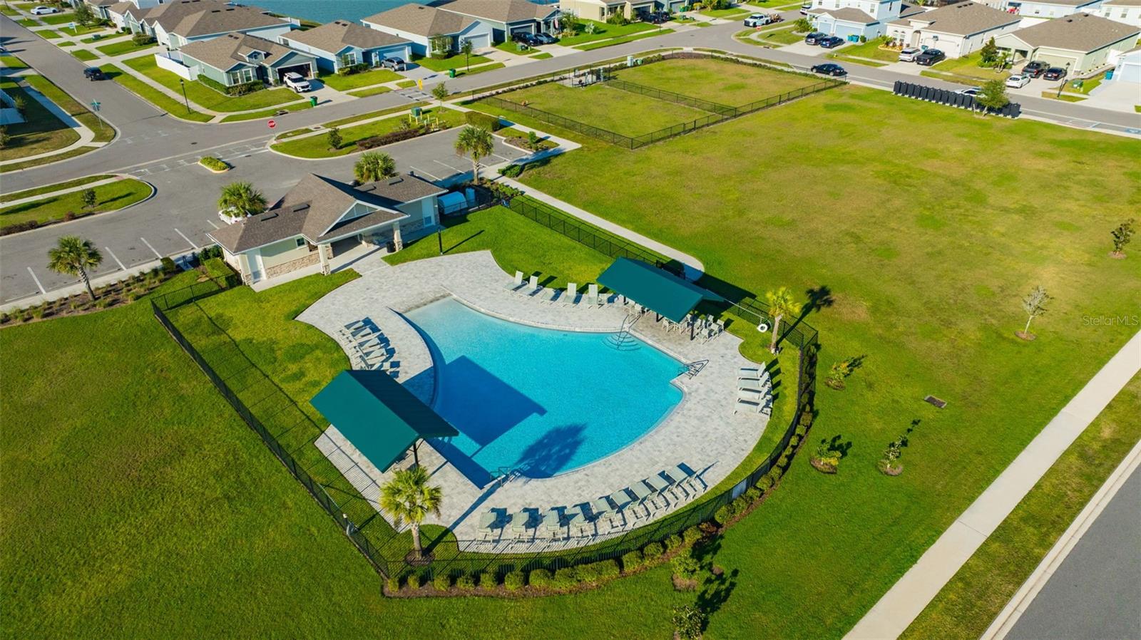 Image 38 of 39 For 8512 Orchard Grass Street