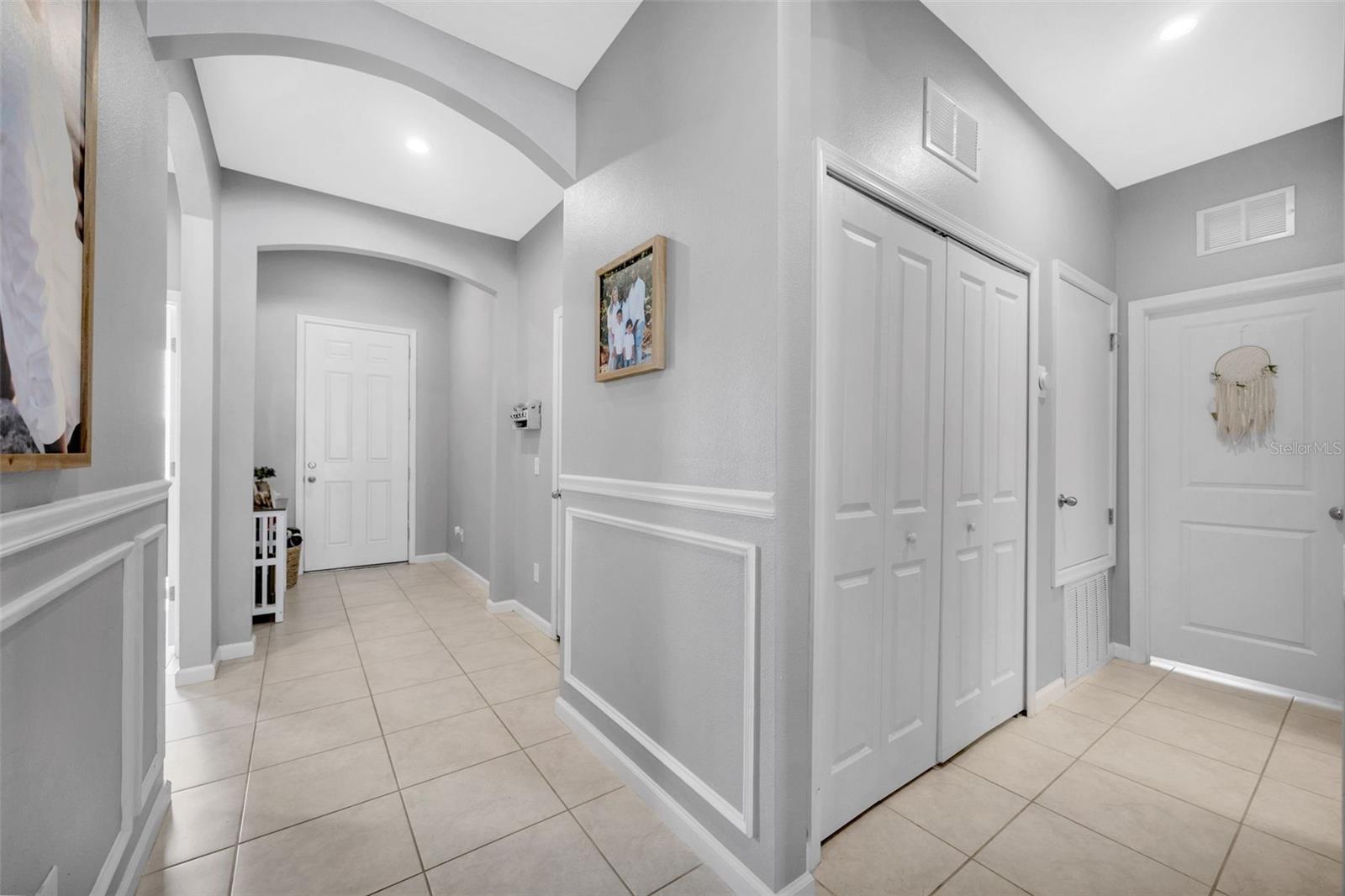 Image 5 of 39 For 8512 Orchard Grass Street