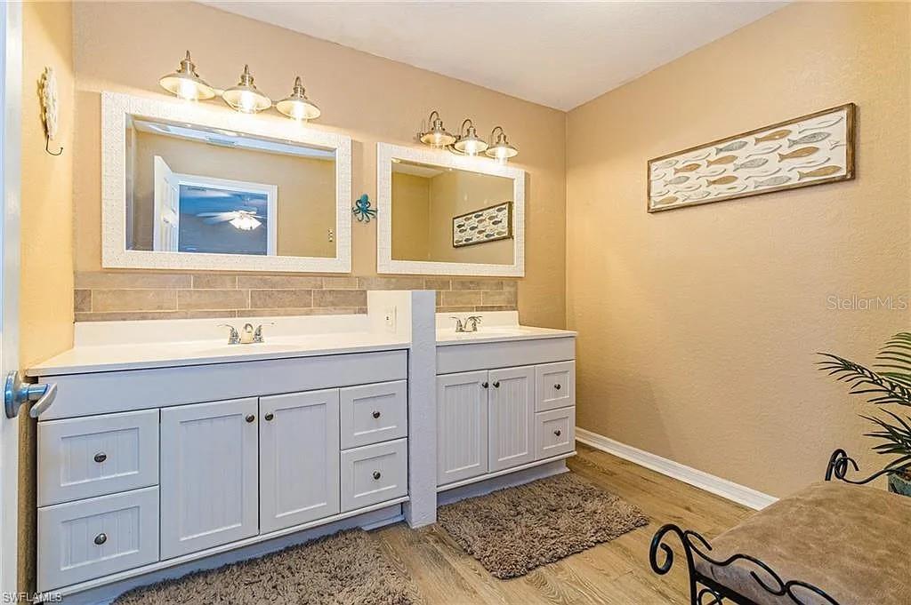 Image 6 of 13 For 416 Bal Harbor Boulevard