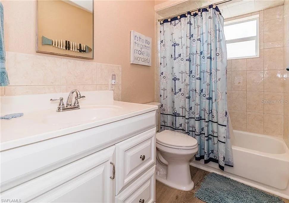 Image 8 of 13 For 416 Bal Harbor Boulevard