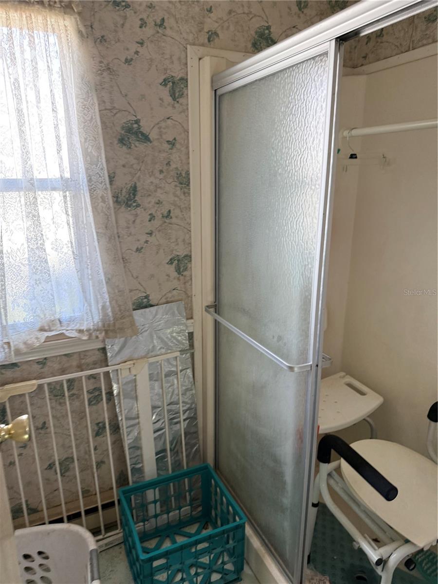 Image 10 of 19 For 38620 Monet Drive