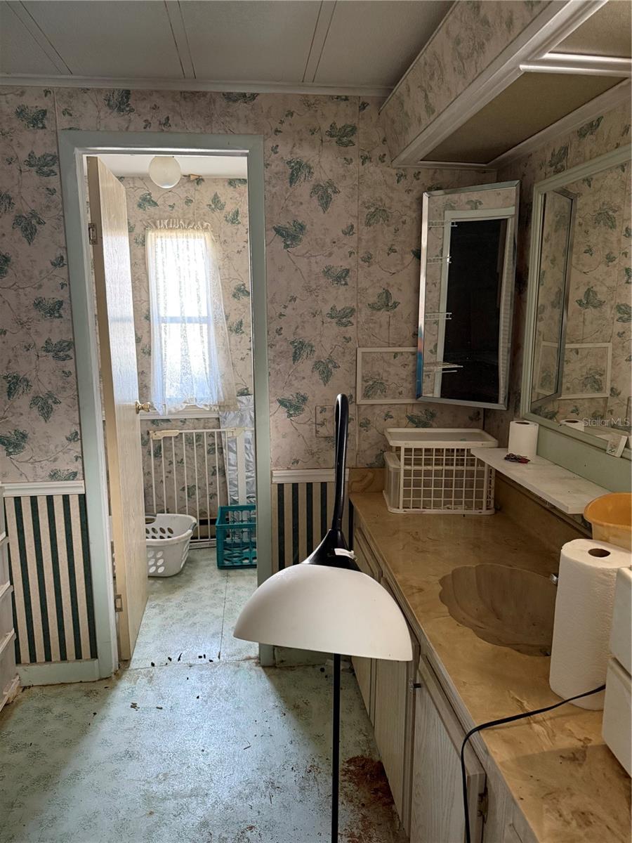 Image 9 of 19 For 38620 Monet Drive