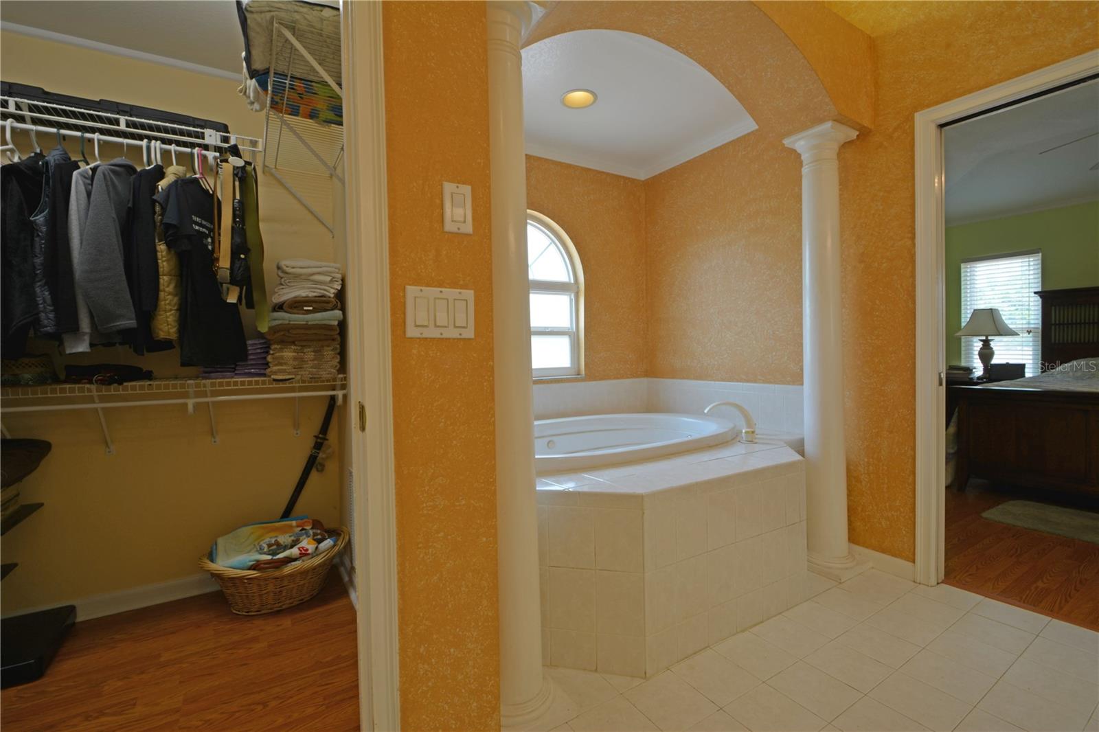 Image 31 of 62 For 3405 Summerwood Way