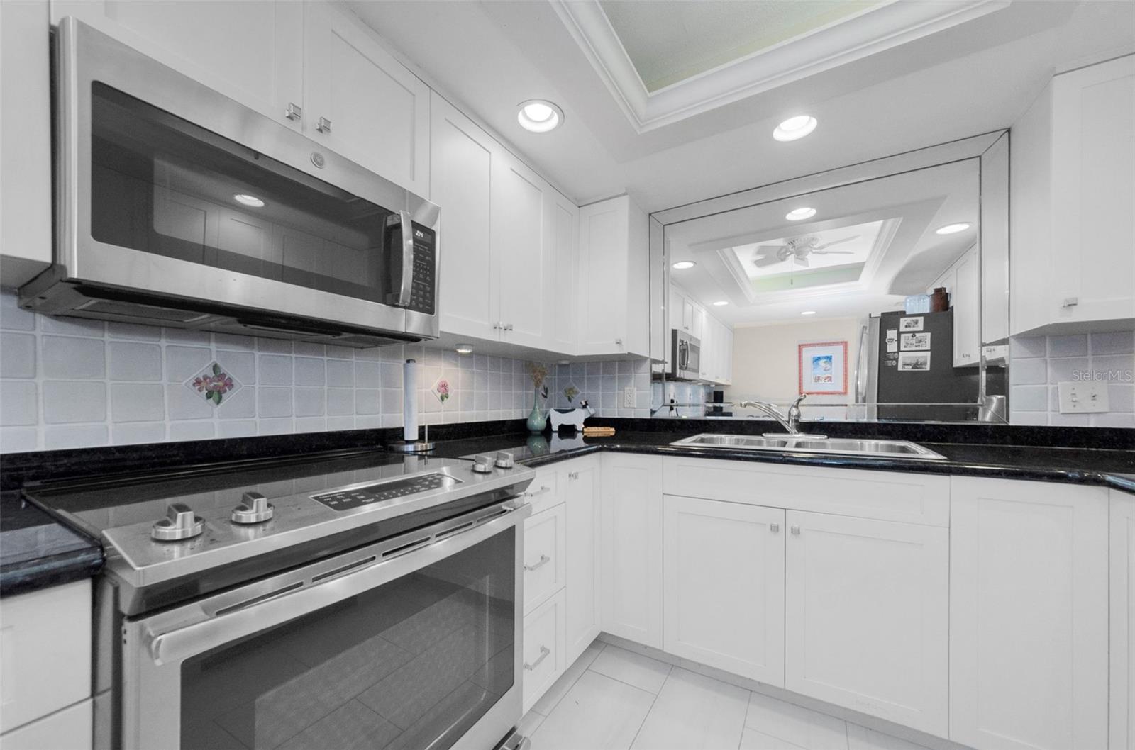 Image 15 of 46 For 220 Belleview Boulevard 305