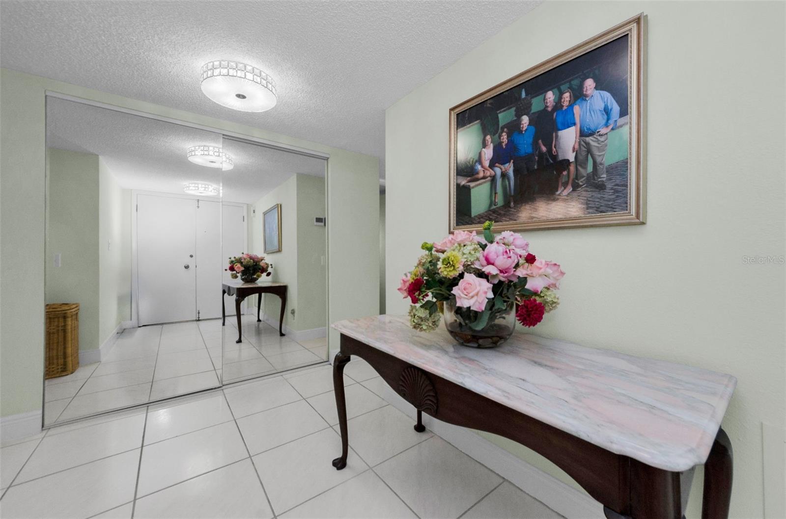 Image 5 of 46 For 220 Belleview Boulevard 305