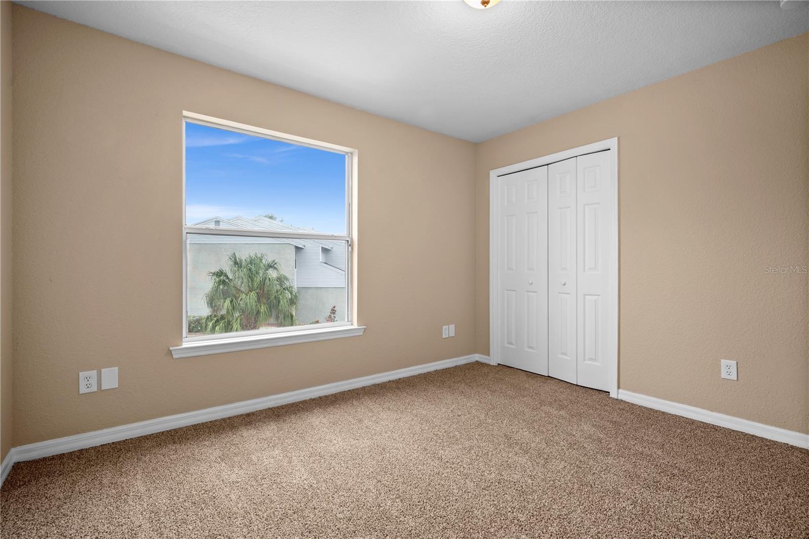 Image 20 of 27 For 13301 Arena Place