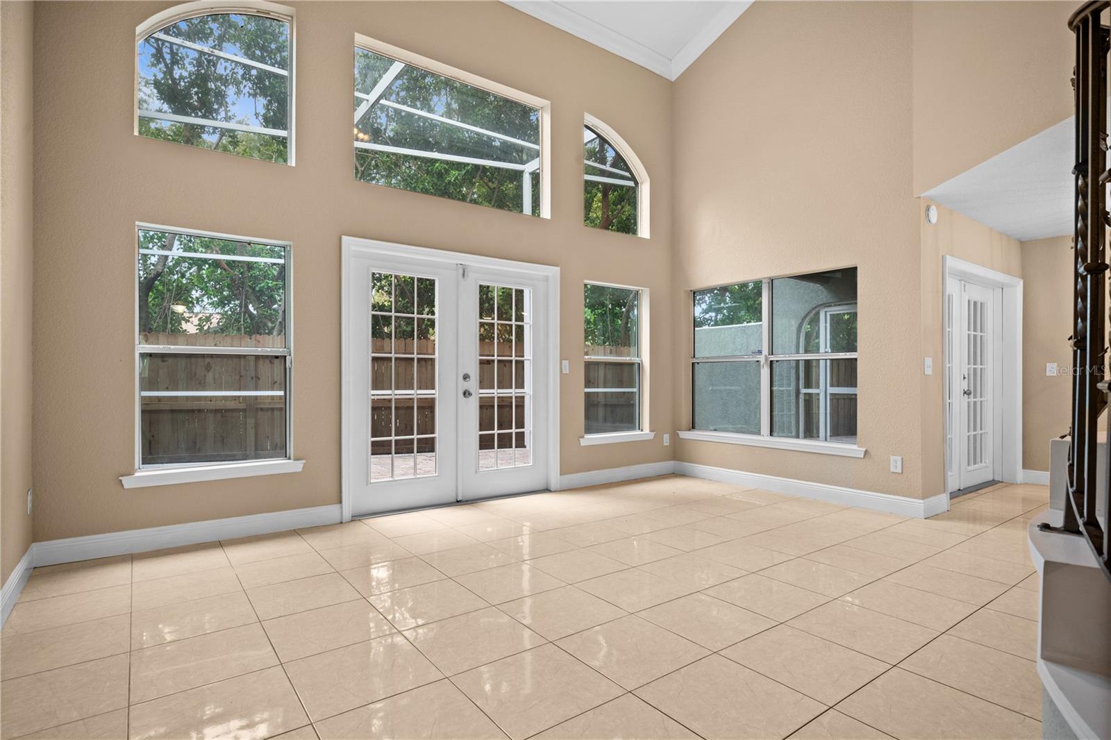 Image 3 of 27 For 13301 Arena Place