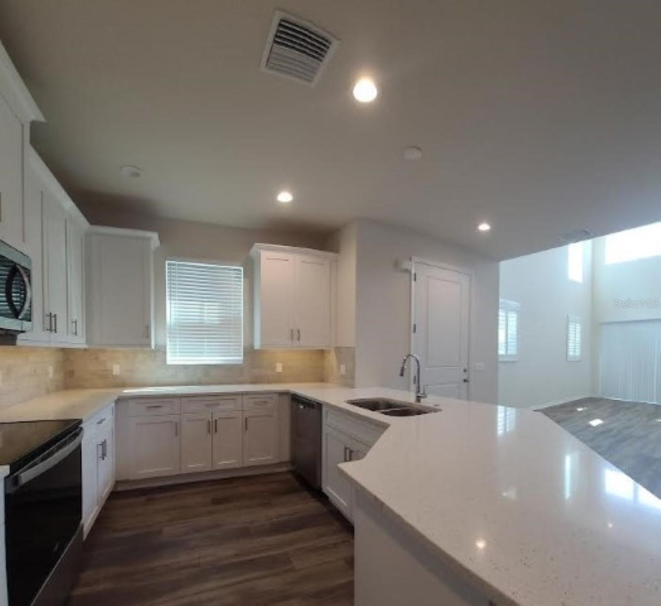 Image 9 of 43 For 1516 Caldera Court