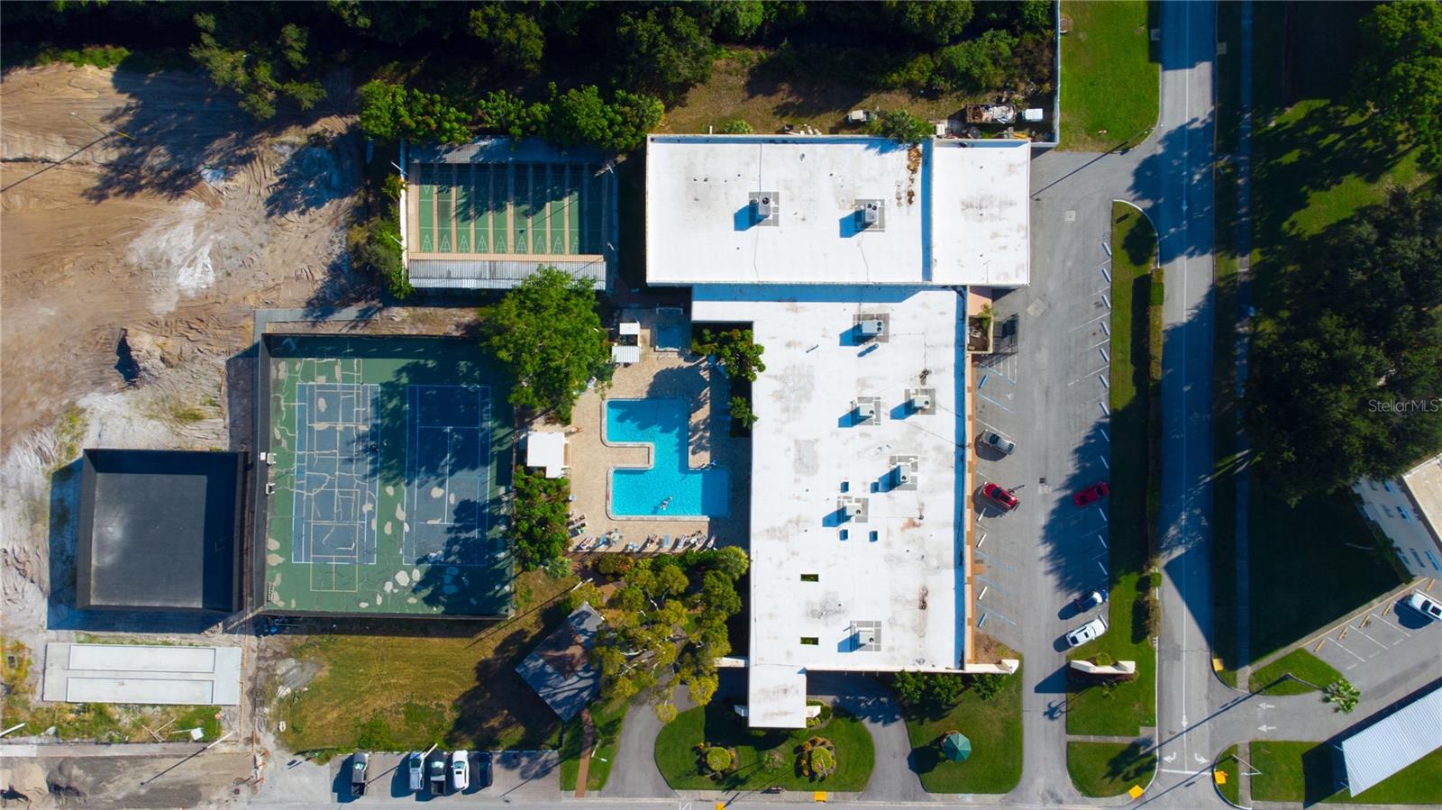 Image 20 of 25 For 5530 80th Street N C201