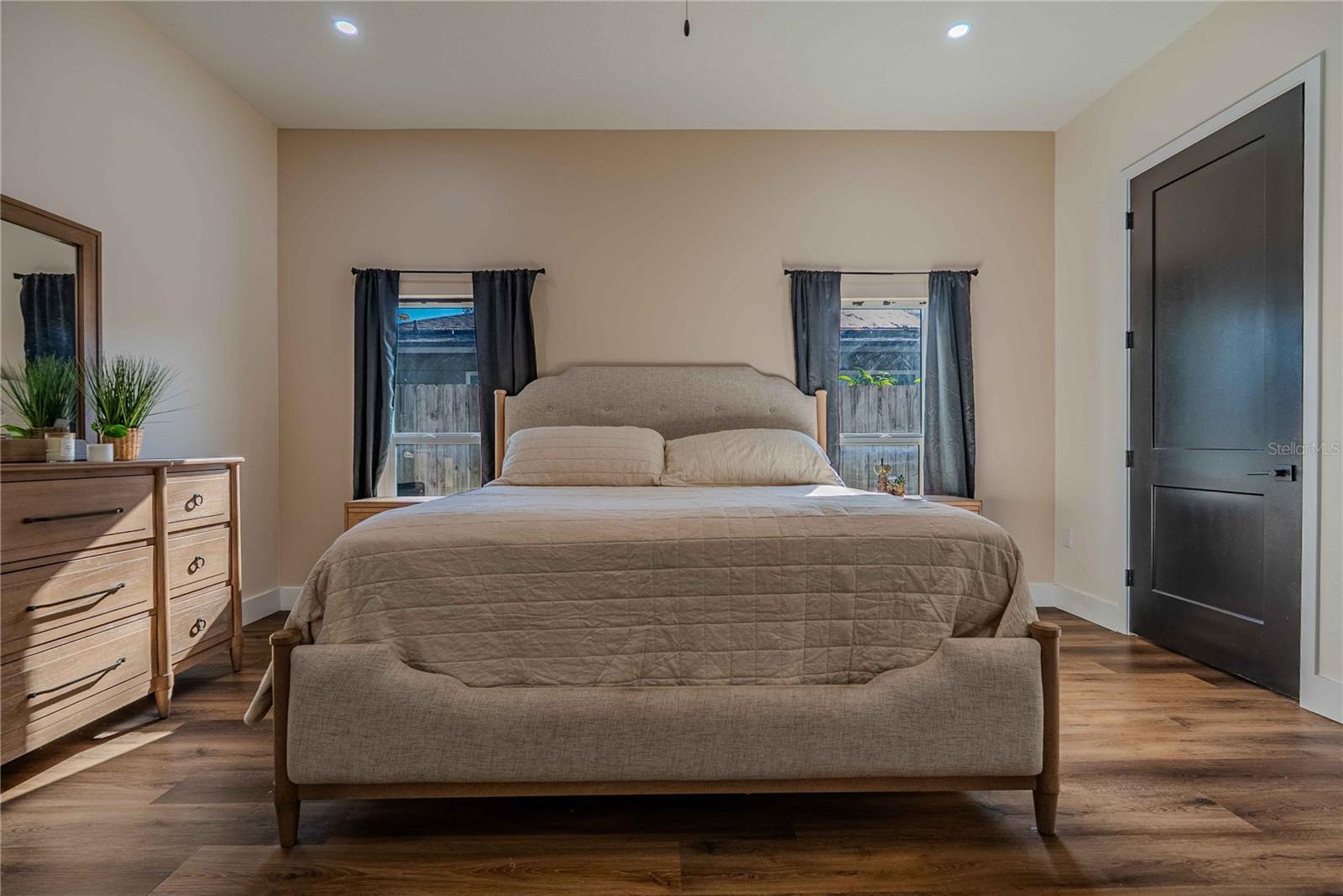 Image 28 of 44 For 519 122nd Avenue